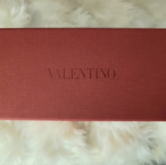Valentino sunglasses with case NWT main image 6